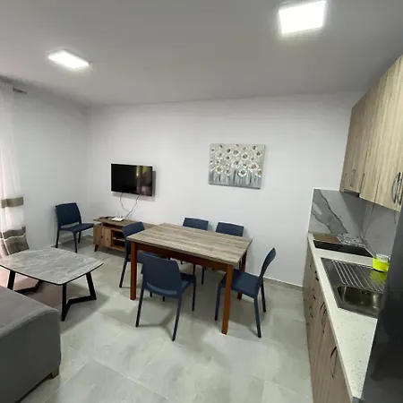 Banesa Me Qera 1 Apartman *